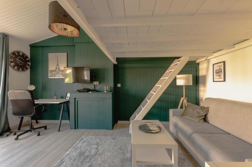Le Franklin Apartment แซงต์-เอเตียน ภายนอก รูปภาพ